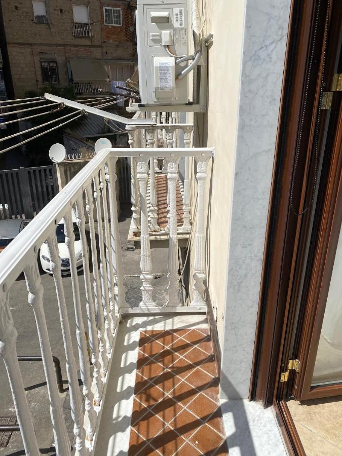 Falu Napoli Centro Hotel Kültér fotó